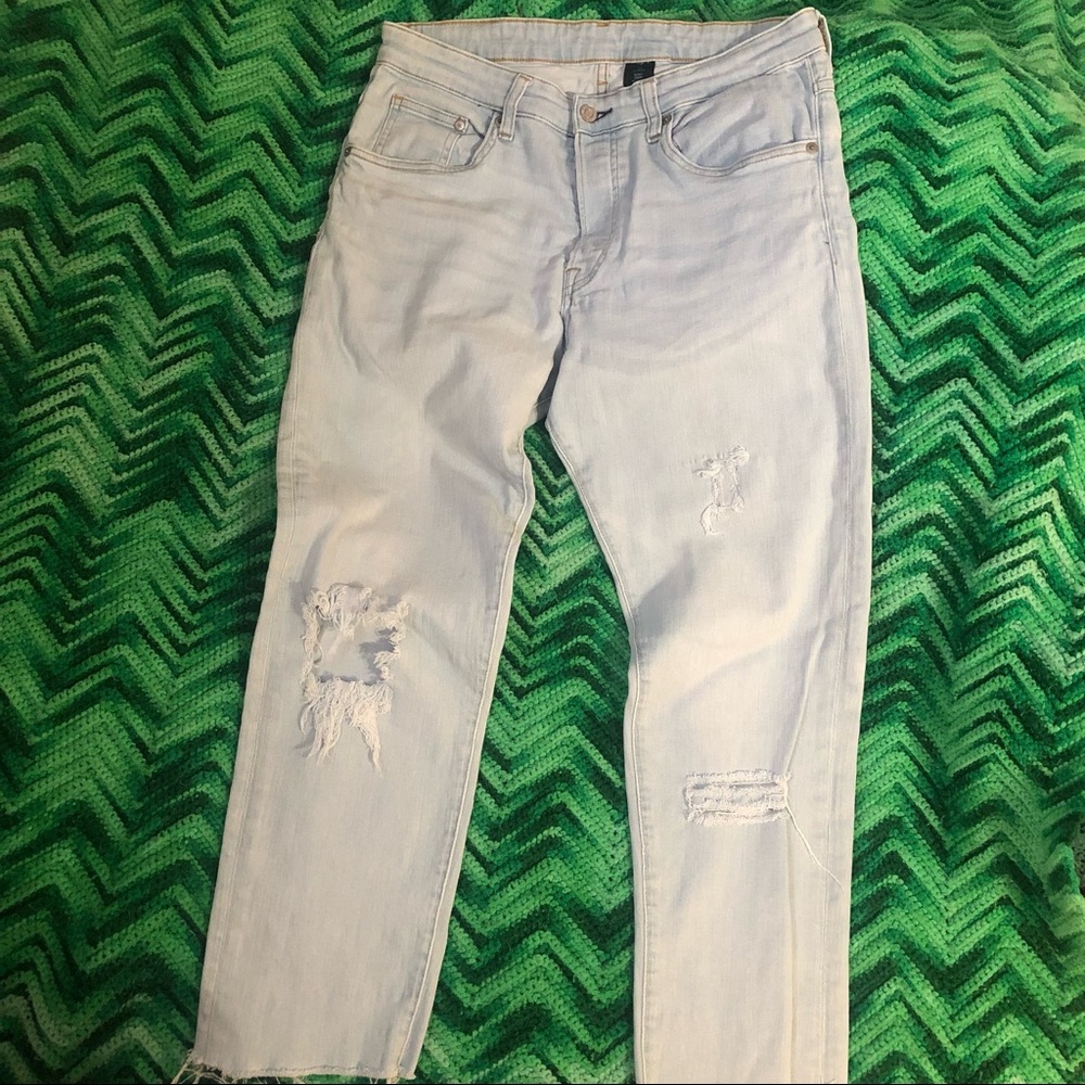 &DENIM button fly light wash holy cropped jeans